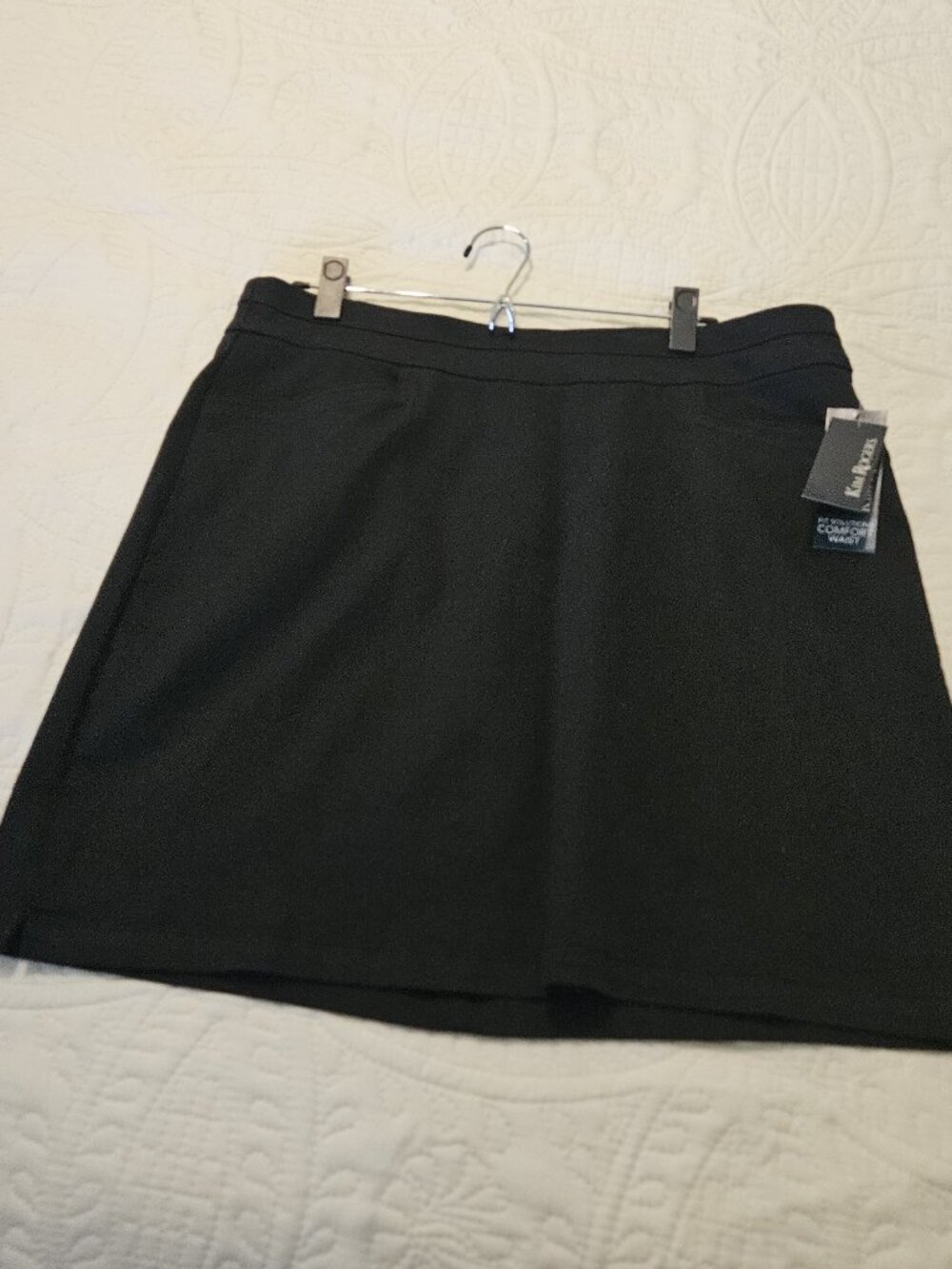 Kim Rogers black skort, 14, NWT
